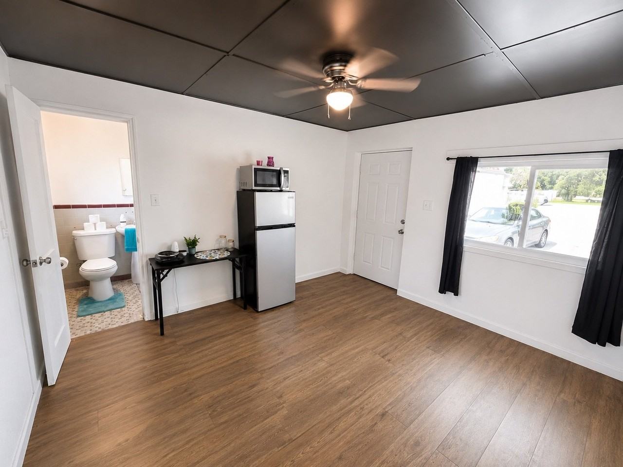 8010 Se Us Hwy #2C - Photo 6 of 10