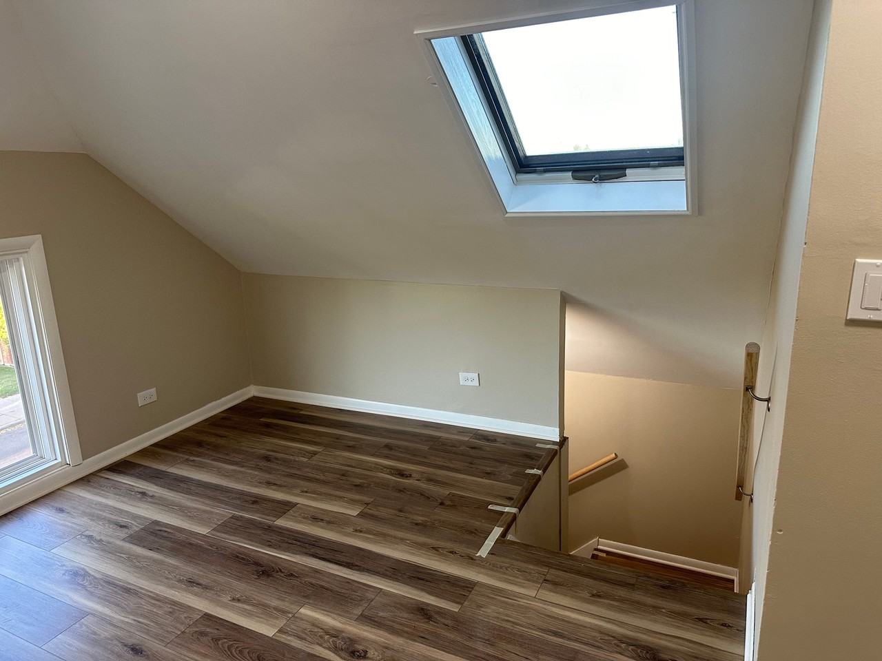6243 W Montrose Ave - Photo 5 of 9