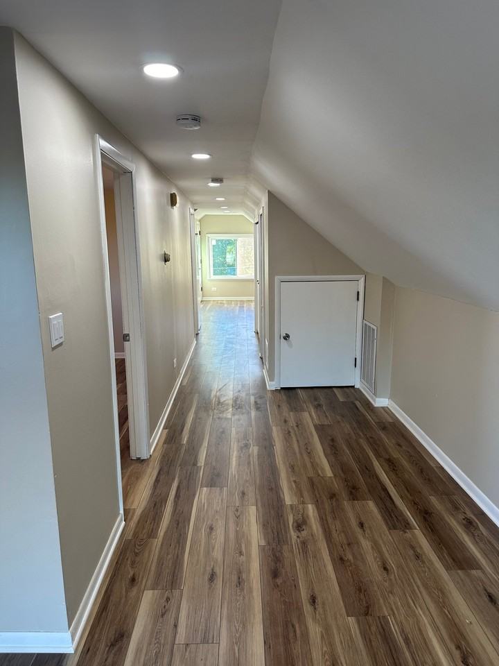6243 W Montrose Ave - Photo 6 of 9