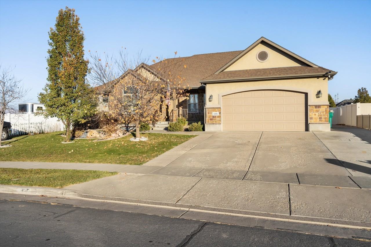 4486 Southwest - Photo 2 of 15