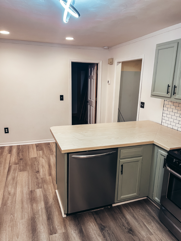 2719 13th St - Photo 7 of 20
