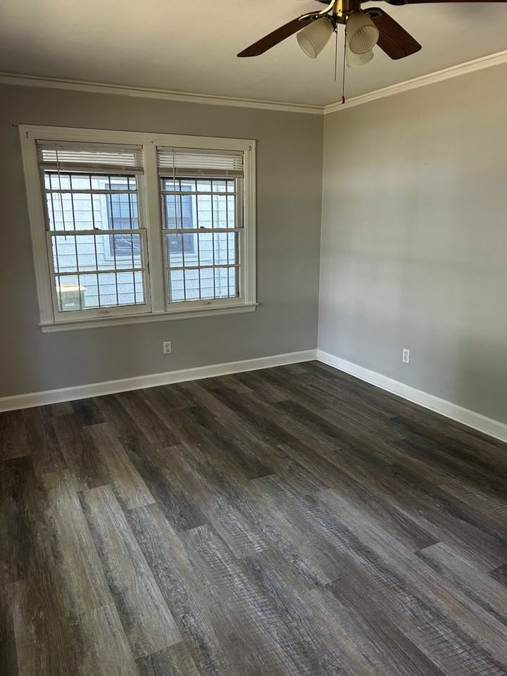803 Blossom St - Photo 5 of 5