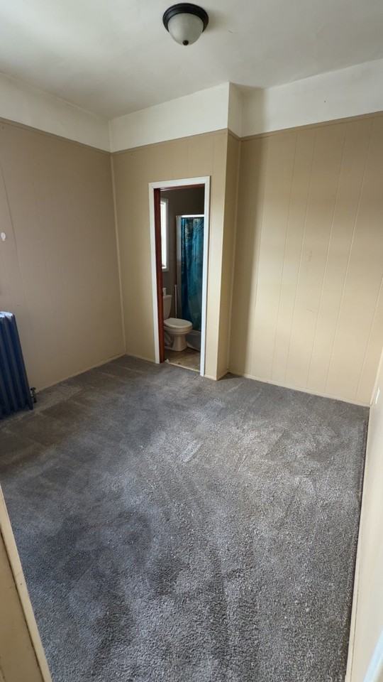 559 W Washington St #5 - Photo 5 of 5