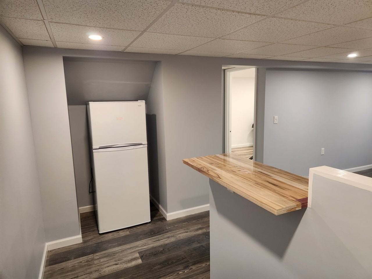 144 Oriole Rd #2 - Photo 2 of 11