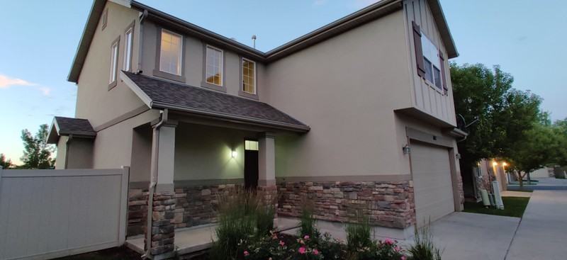 1077 Kettering Dr - Photo 2 of 27