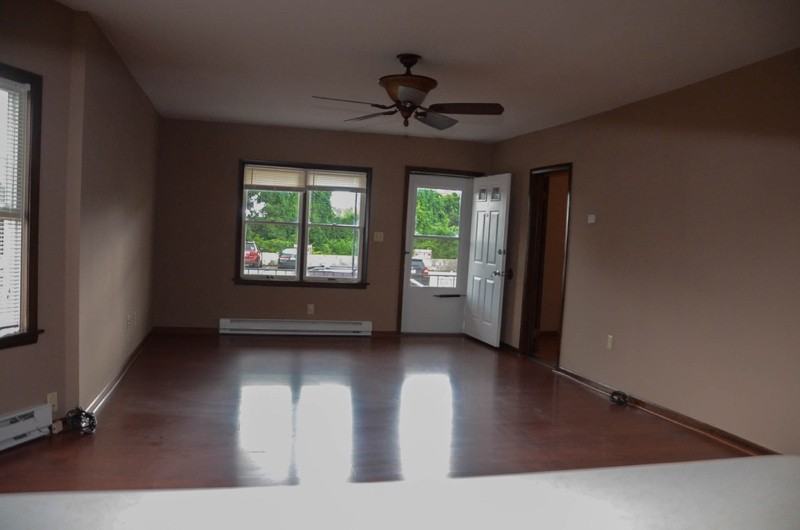 105 S Apple St #1 - Photo 5 of 10