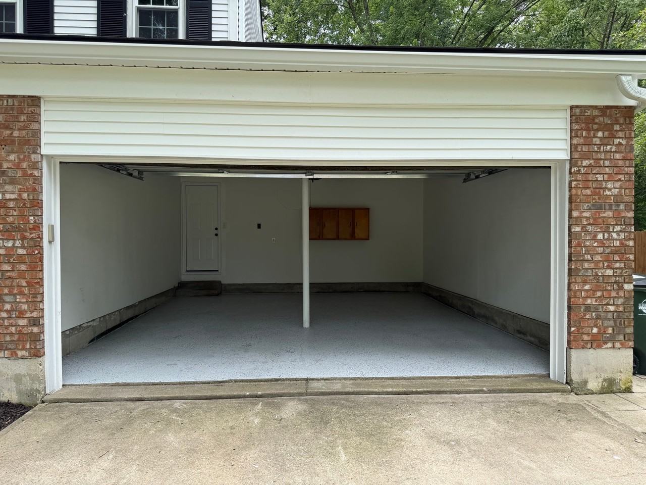 1293 Deblin Dr - Photo 5 of 20