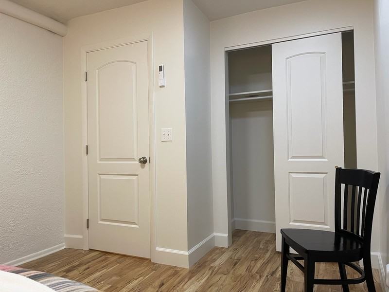 2730 S Highland Dr - Photo 4 of 21