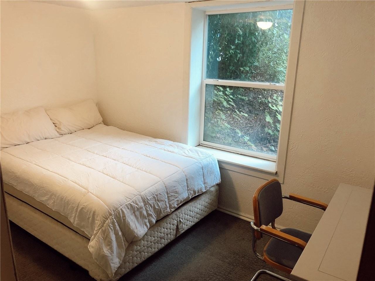 855 E St - Photo 3 of 20