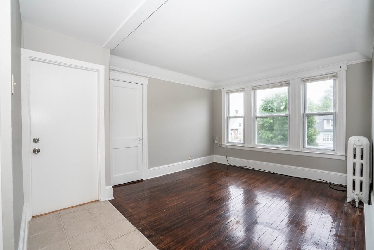 45 Maplewood Ave #3 - Photo 2 of 18