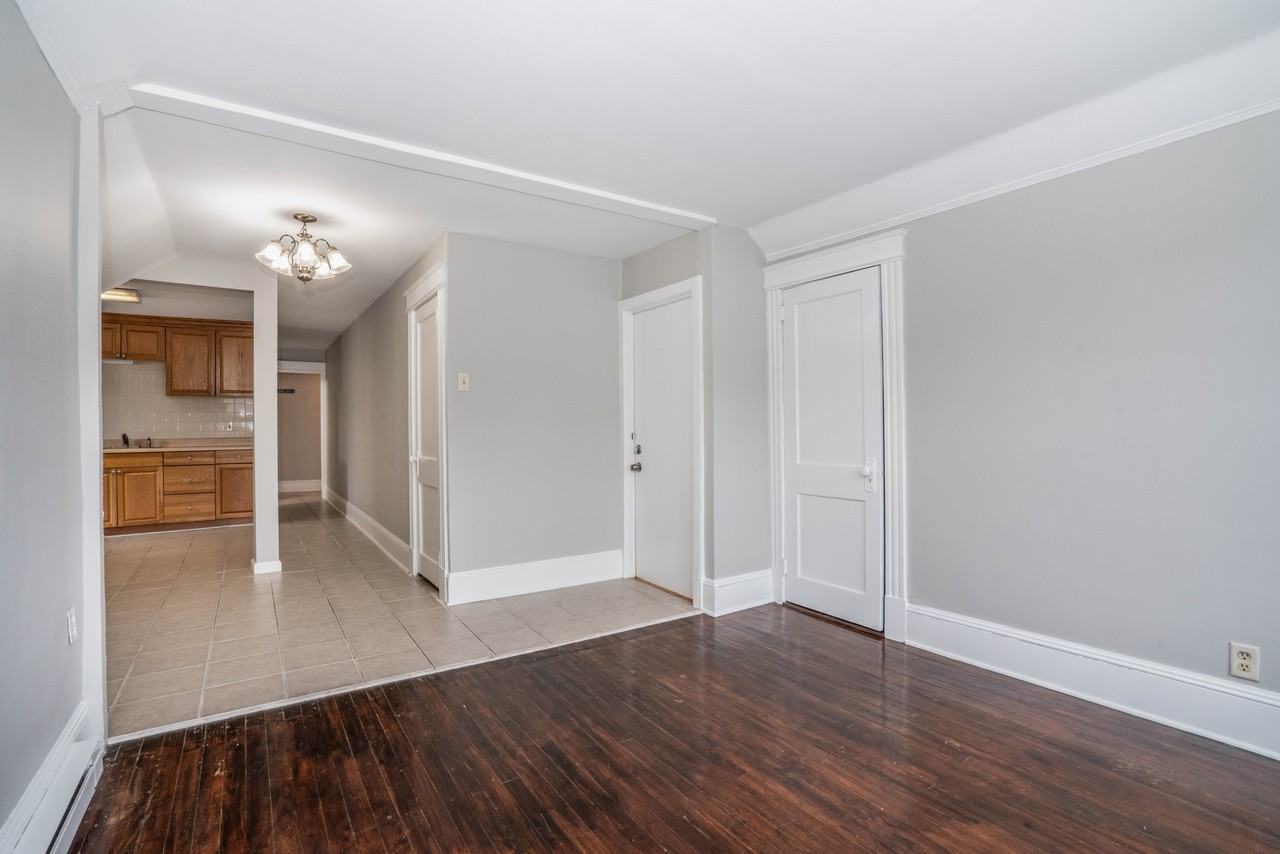 45 Maplewood Ave #3 - Photo 4 of 18