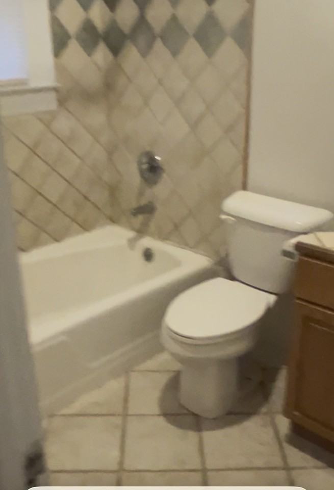 621 Holly St #NA - Photo 6 of 9