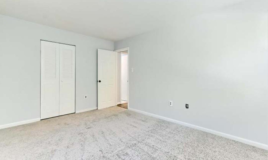 5205 Duke St #201 - Photo 4 of 20
