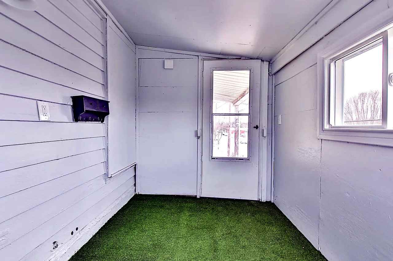727 Front St #2 - Photo 6 of 7
