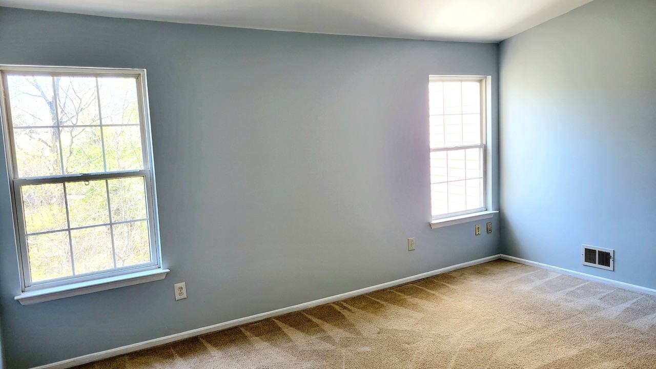 1114 Oakcroft Ln #1114 - Photo 6 of 21