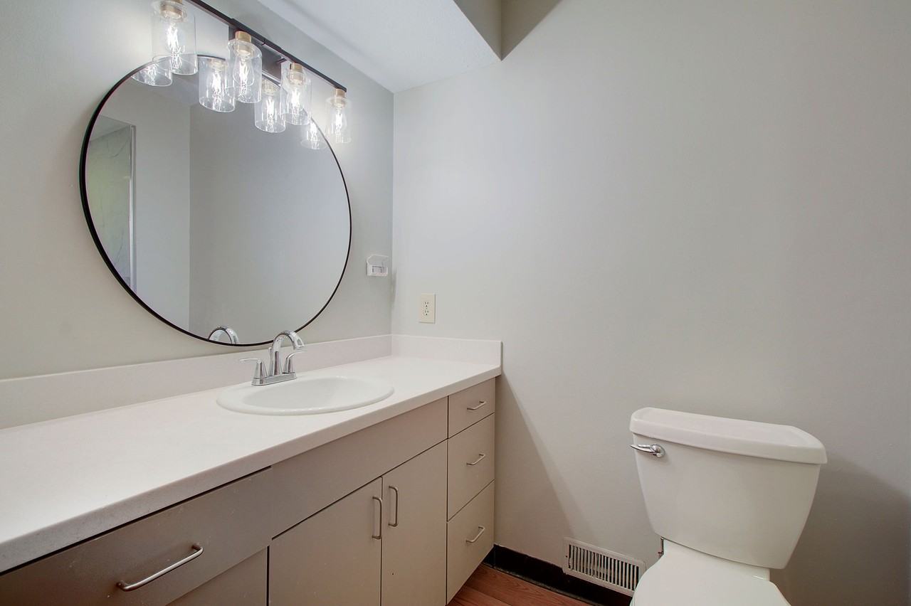 1655 Southbend Dr #0 - Photo 3 of 22