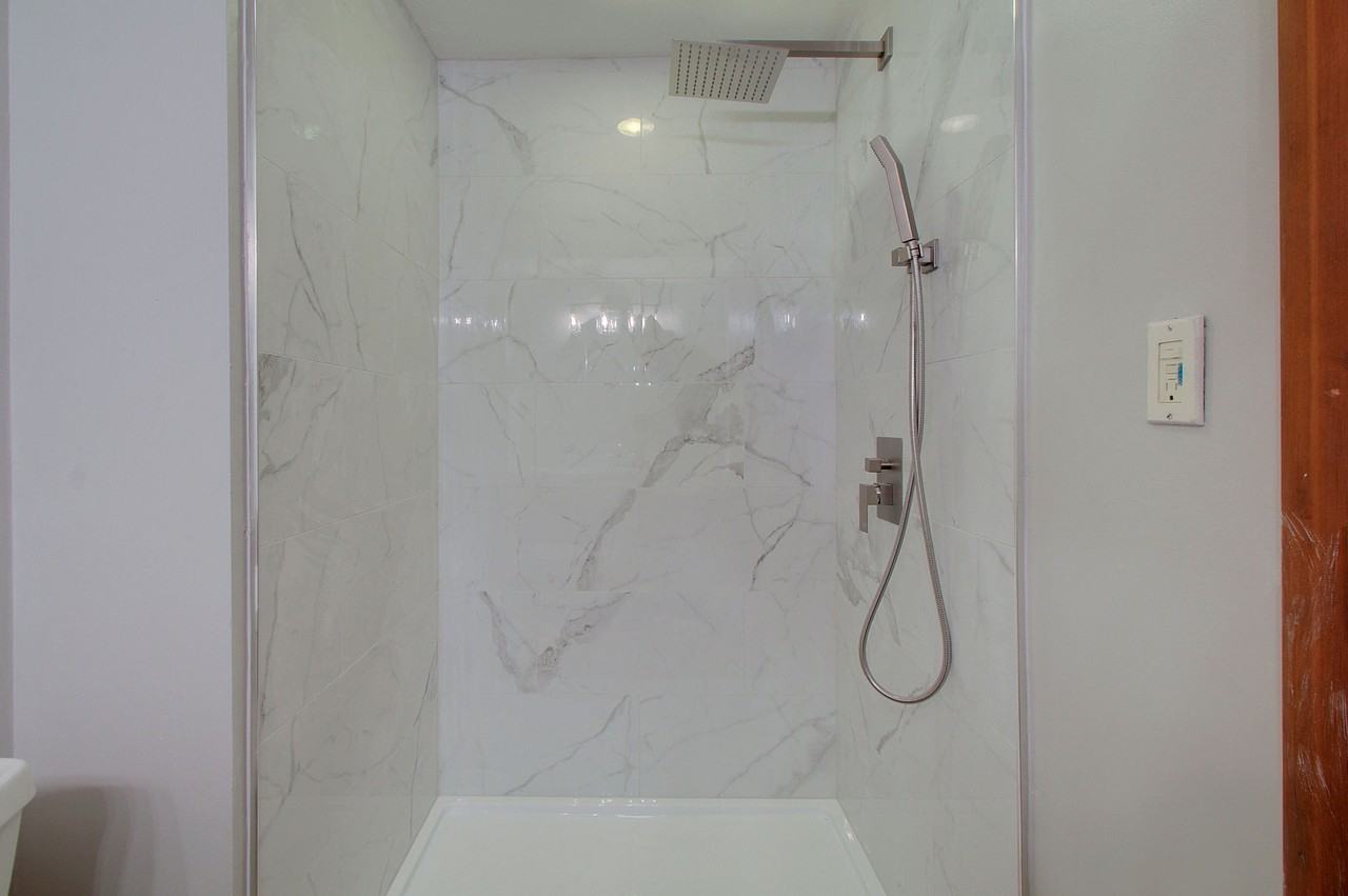 1655 Southbend Dr #0 - Photo 4 of 22