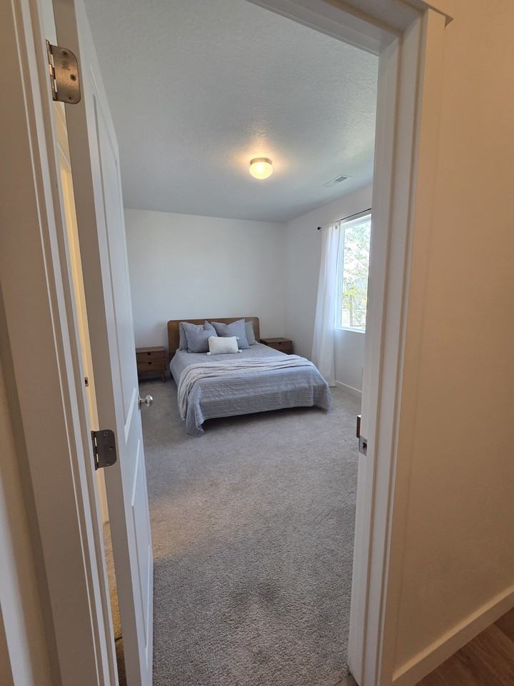 1355 E 1360 N #1355 - Photo 5 of 21