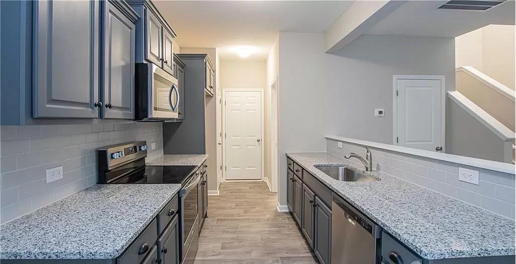 14010 Clayborn St #NA - Photo 5 of 20
