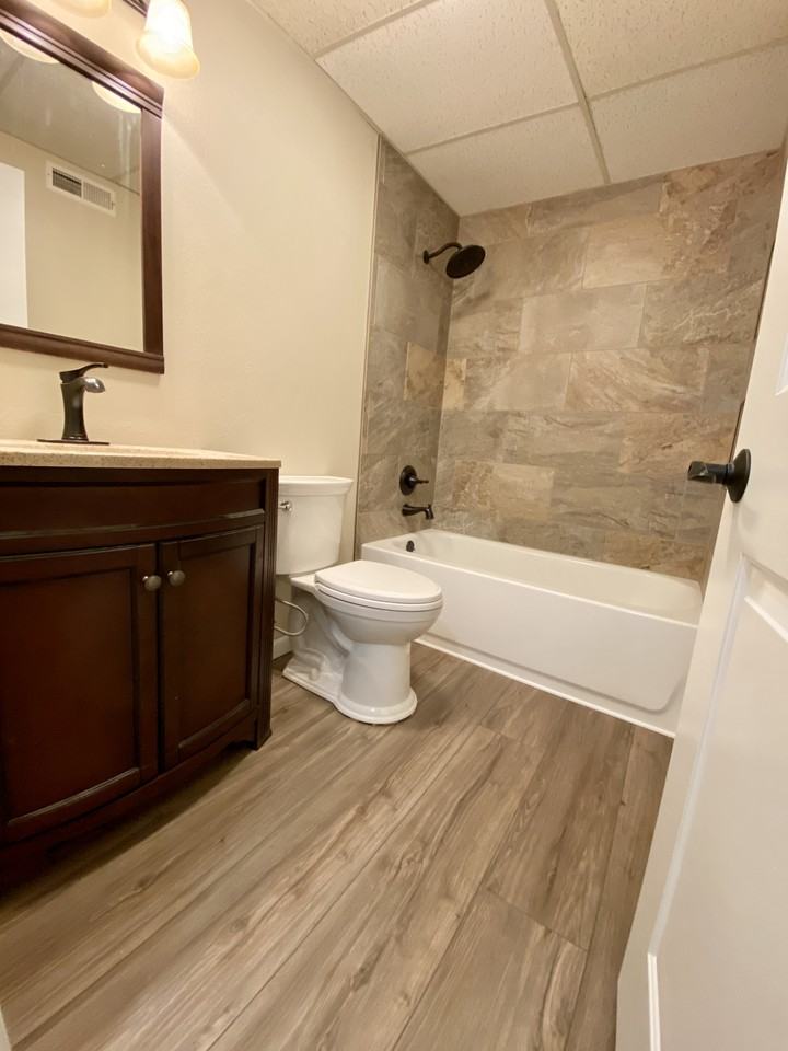 309 Shannon Dr - Photo 3 of 30