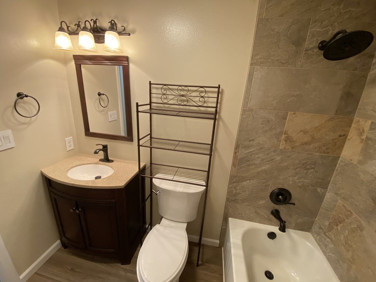 309 Shannon Dr - Photo 6 of 30
