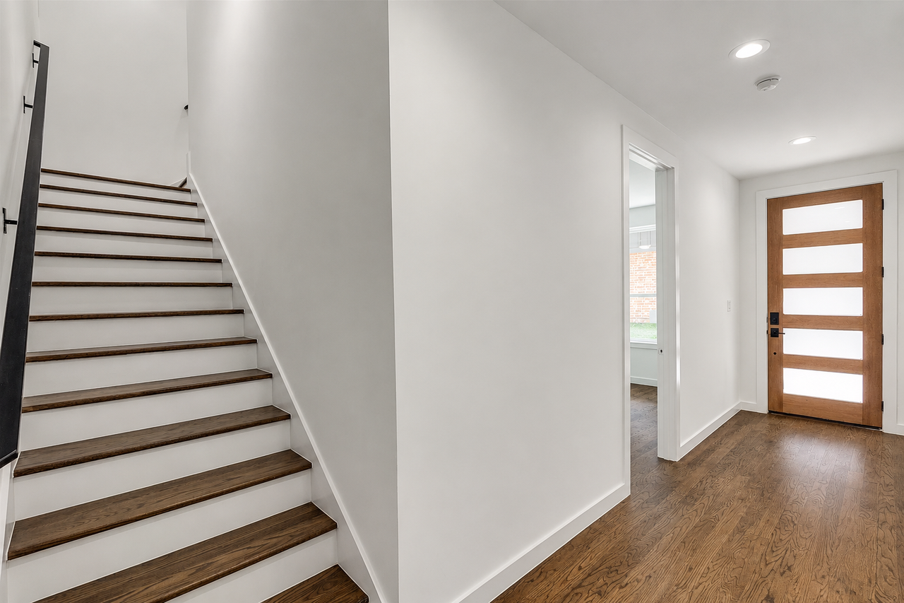 1552 Cosette Dr #NA - Photo 5 of 17