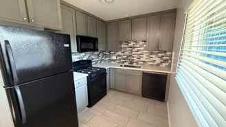 15483 Moorpark St #28 - Photo 1 of 1