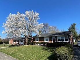 3564 Camelot Dr - Photo 1 of 1