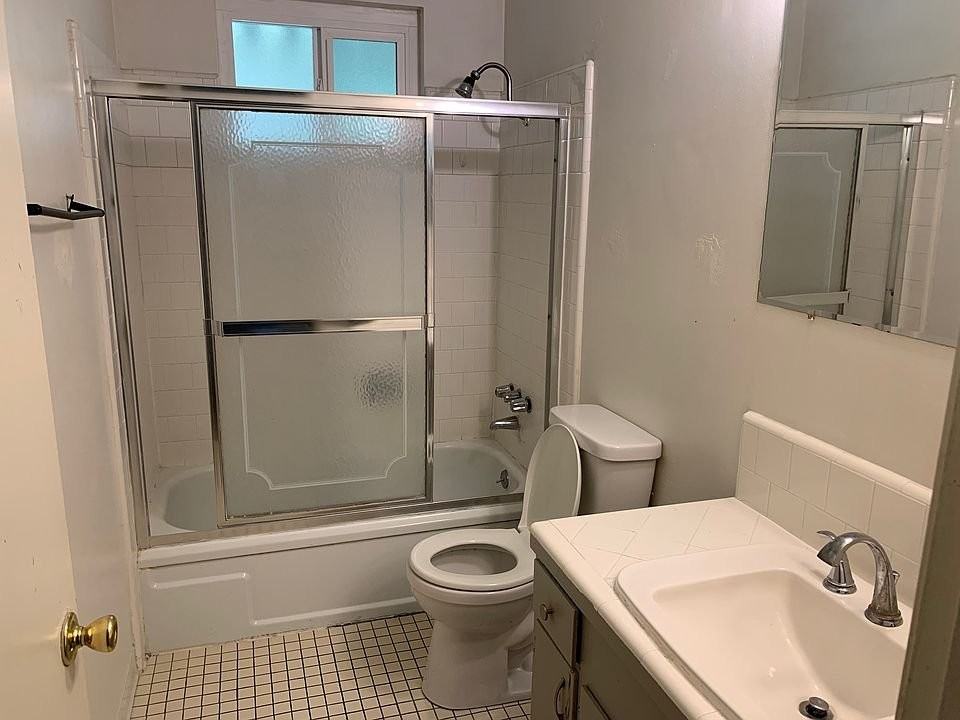 4455 A Pkwy - Photo 2 of 16