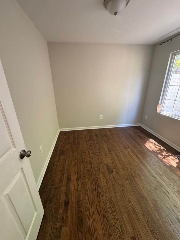 212 N Walnut St #A - Photo 4 of 15
