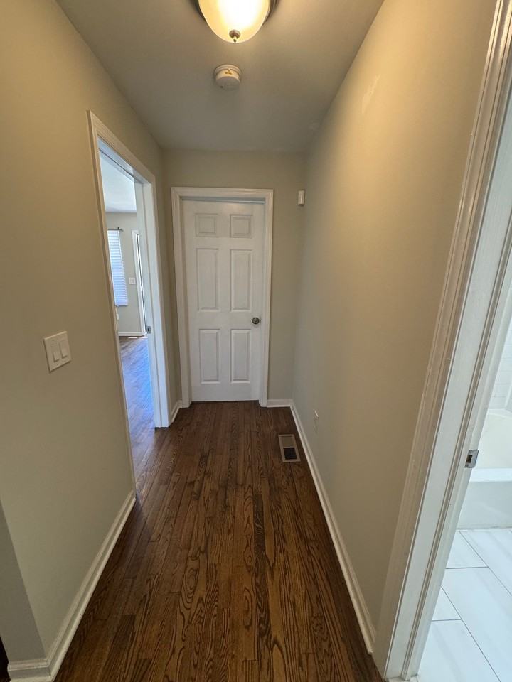 212 N Walnut St #A - Photo 7 of 15
