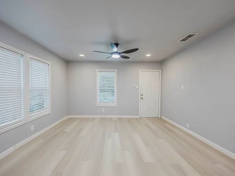 507 Fly St - Photo 6 of 10