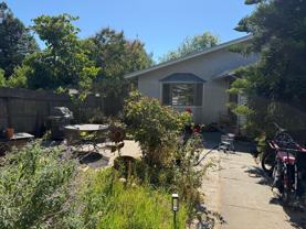 429 Maple Ave - Photo 1 of 1