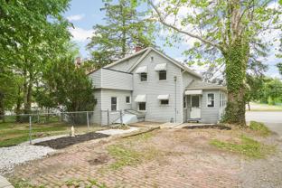 221 Mulberry St - Photo 1 of 1