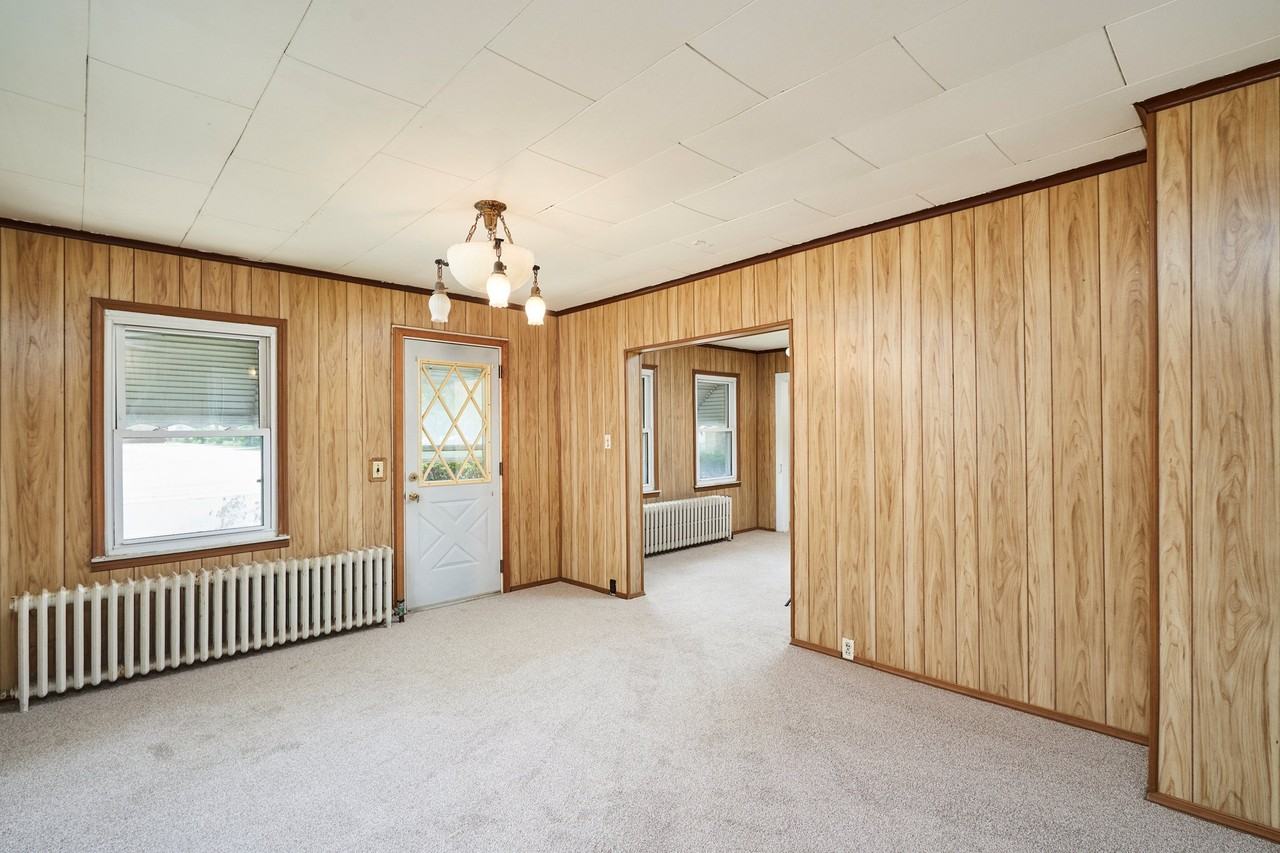 221 Mulberry St - Photo 6 of 17