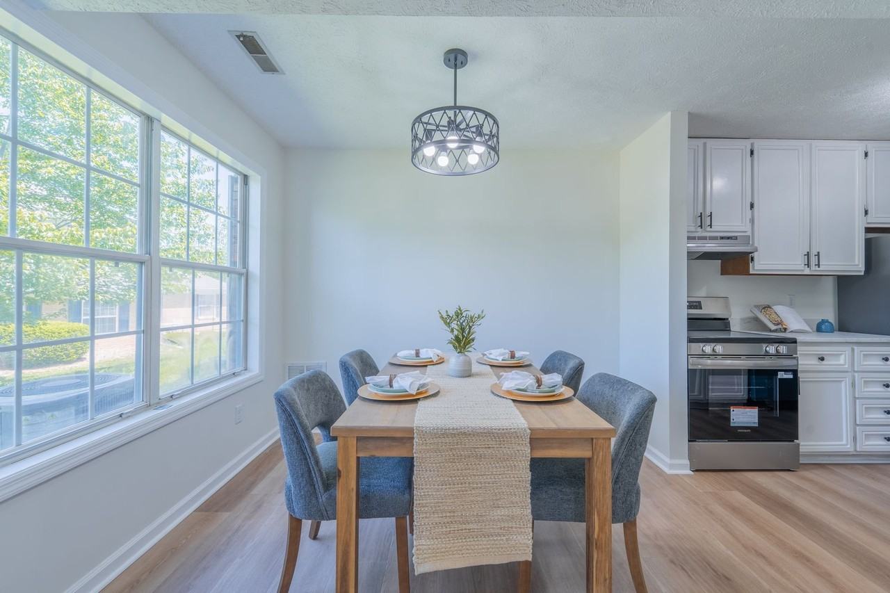 3123 S Eden Dr - Photo 4 of 20