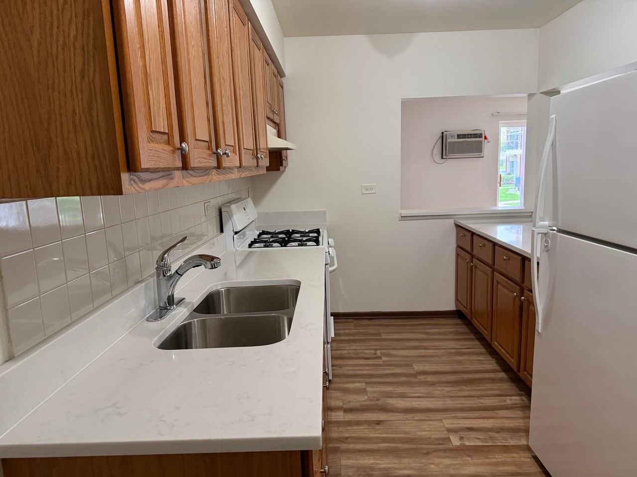 480 Pleasant Run Dr #C - Photo 2 of 11