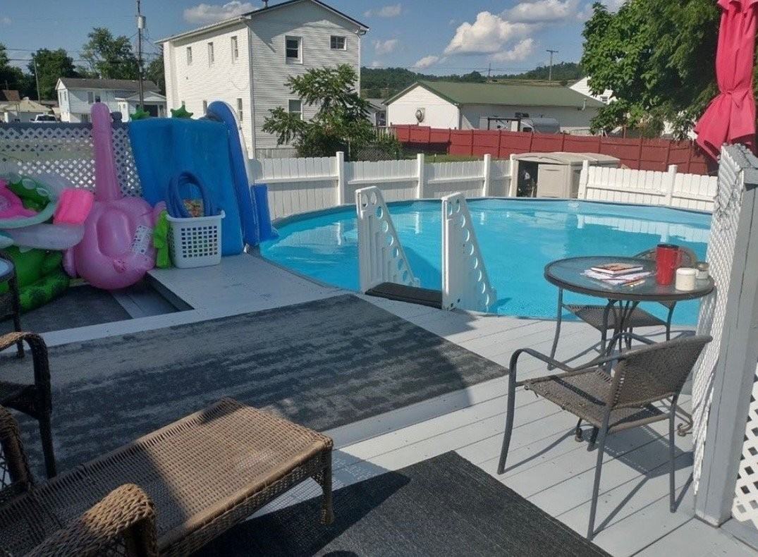 3216 Howard Ave - Photo 2 of 9