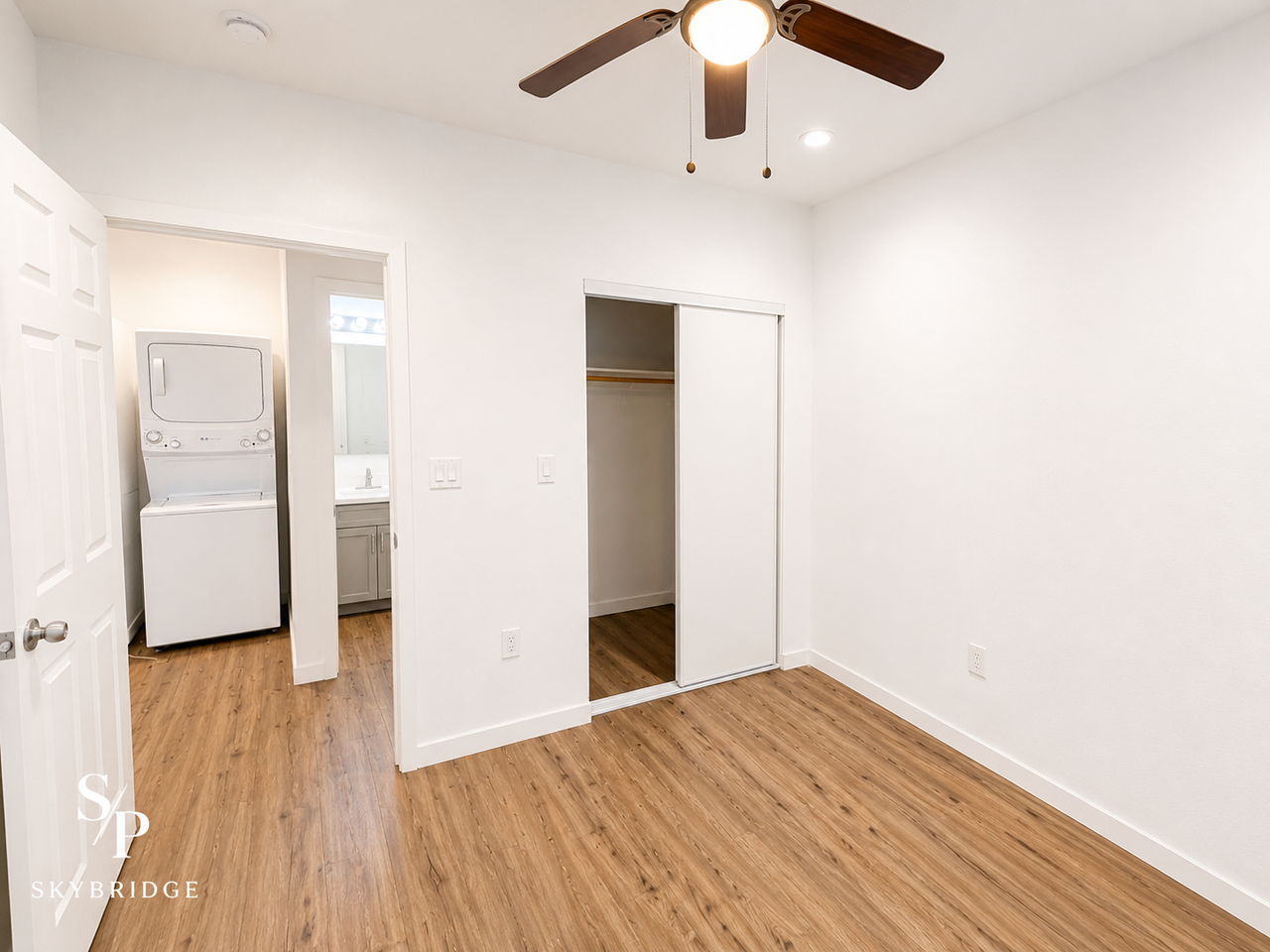 8715 Buckles St - Photo 6 of 22