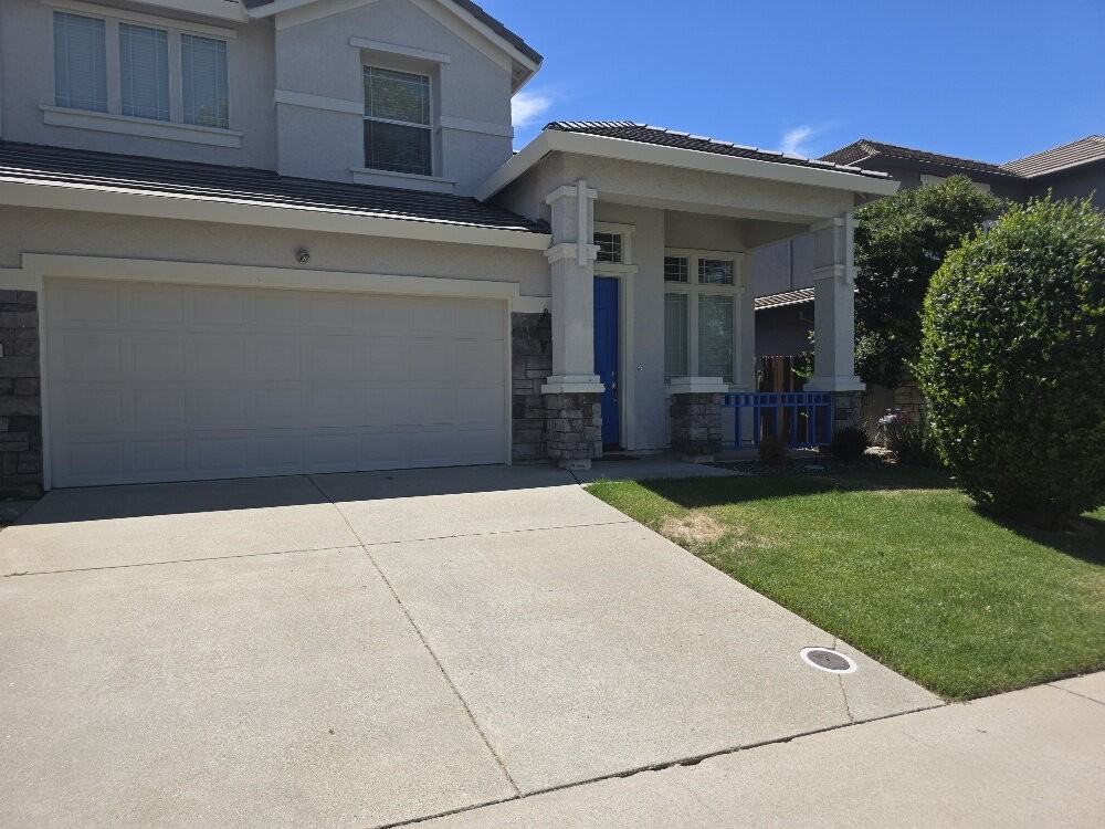 249 Oxburough Dr - Photo 3 of 50