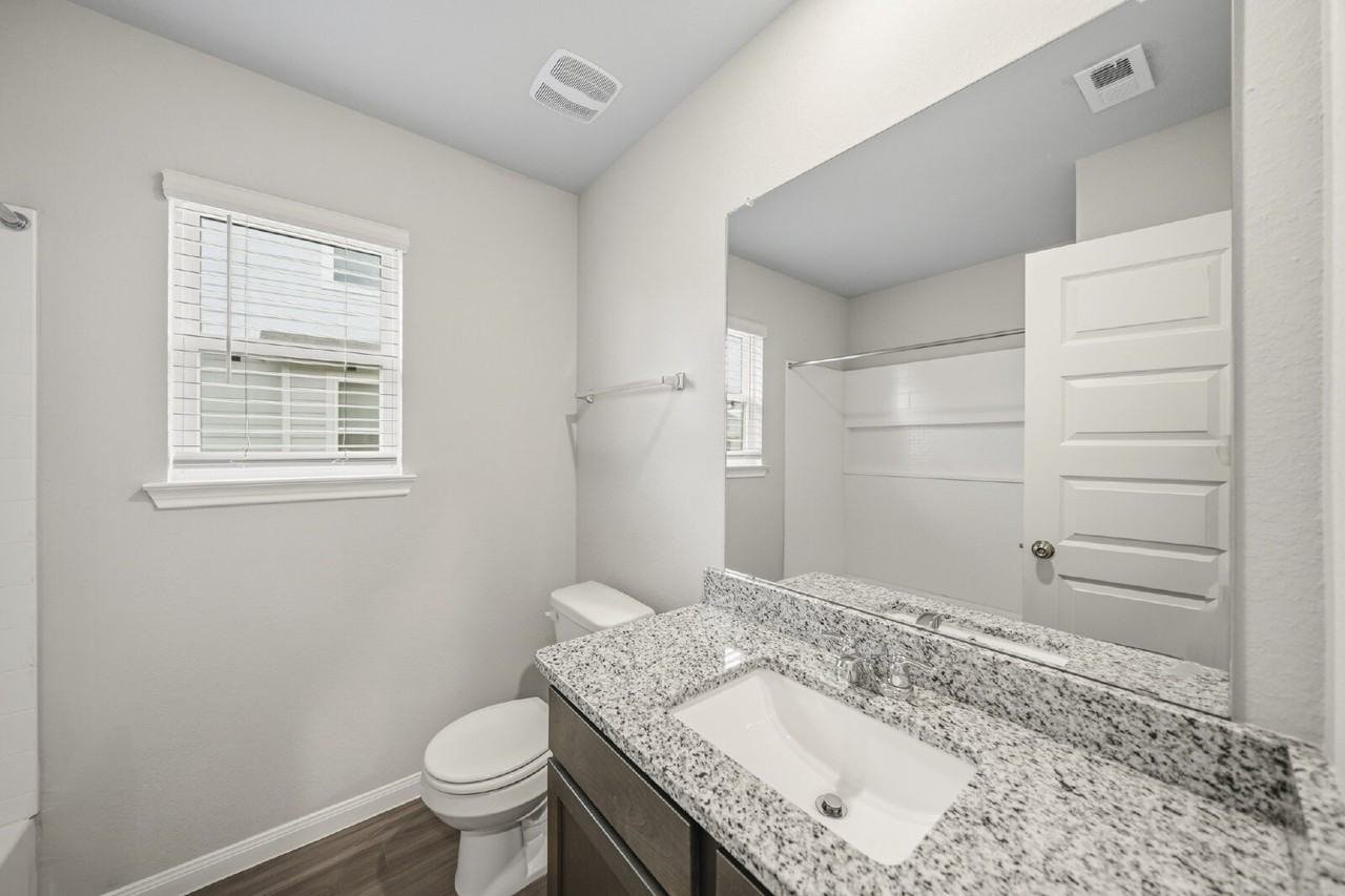5327 Briana Dee Dr - Photo 5 of 14
