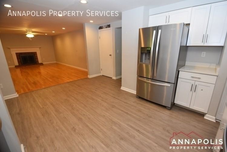 528 Bay Green Dr - Photo 3 of 30