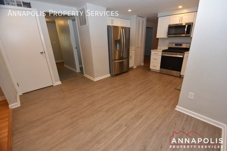 528 Bay Green Dr - Photo 4 of 30