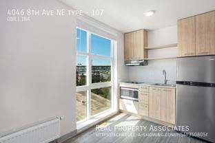 4046 8th Ave Ne #107 - Photo 1 of 1