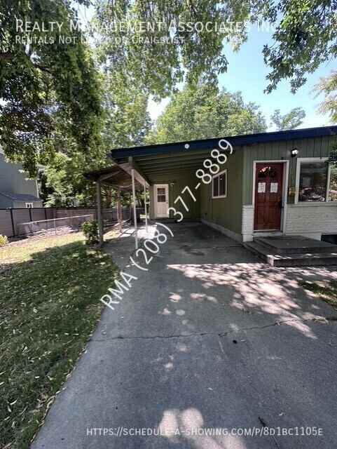 2111 N 21st St - Photo 2 of 29