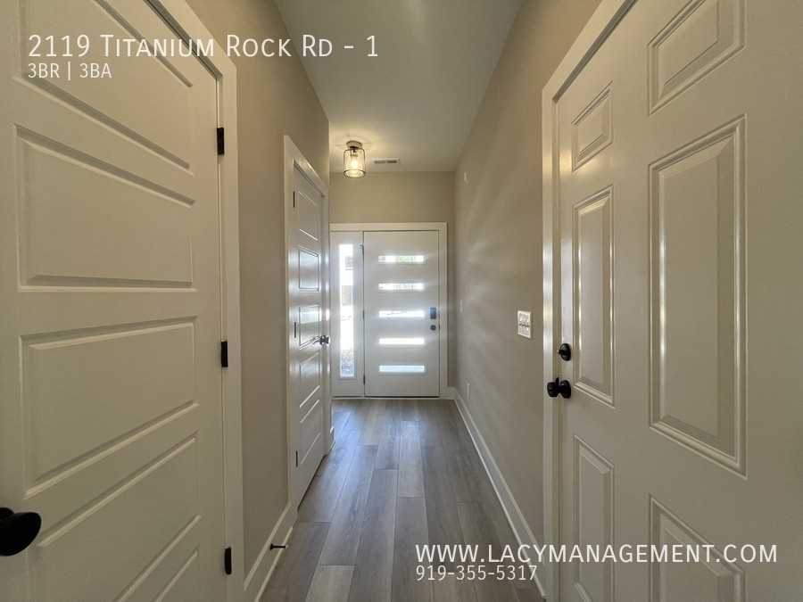 2119 Titanium Rock Rd - Photo 3 of 28