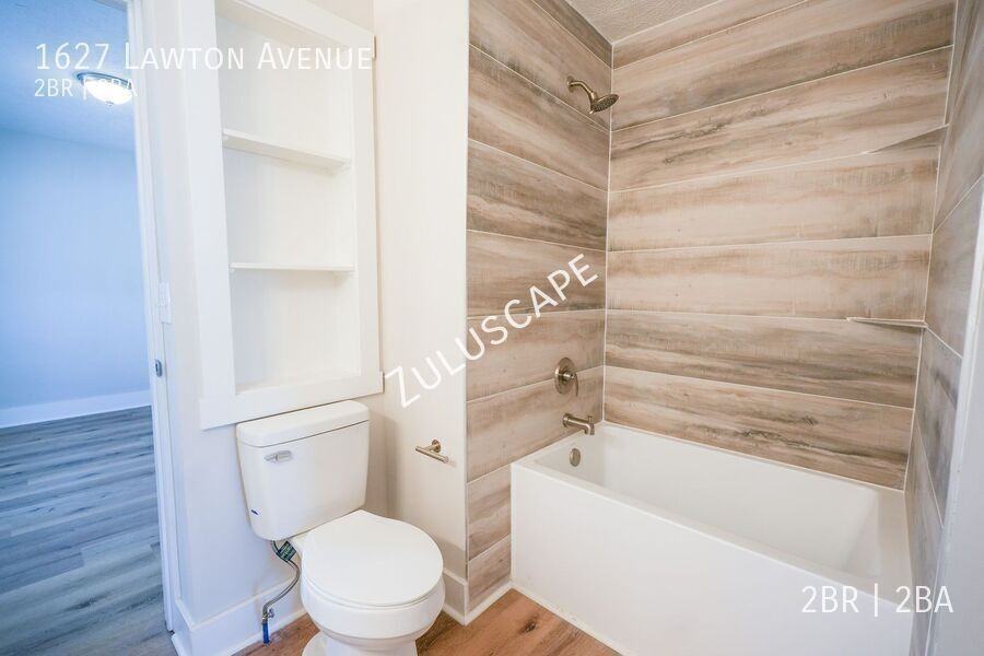1627 Lawton Ave - Photo 6 of 24