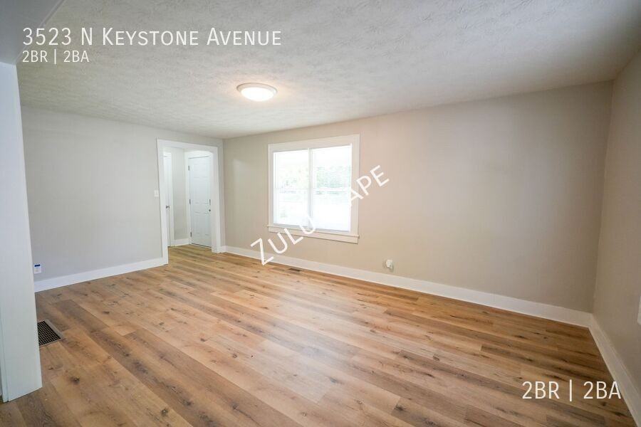 3523 N Keystone Ave - Photo 3 of 30