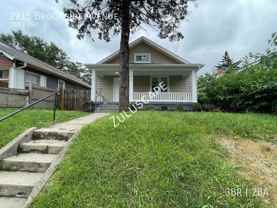 2915 Brookside Ave - Photo 1 of 1