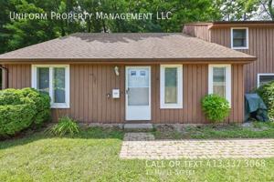 featured image of 19 Maple St